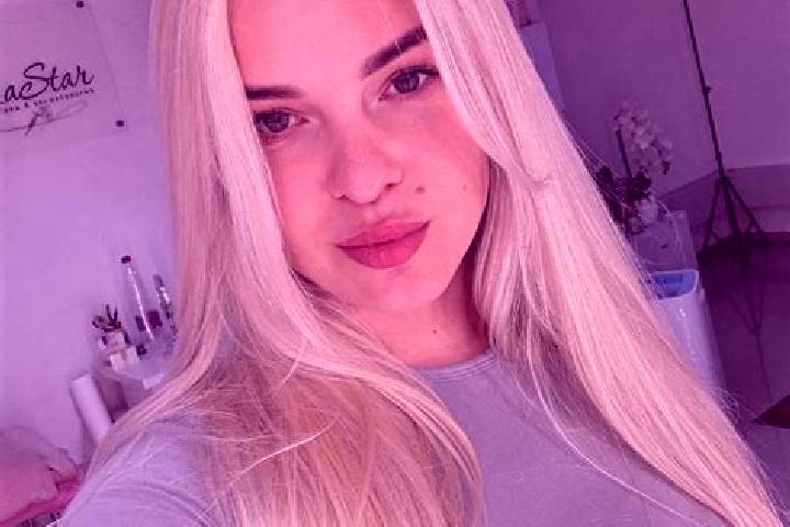 Ariana, 25 — Escort in Starokostyantyniv, Ukraine