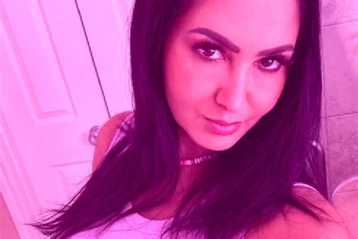 Ariana, 26, a auburn grey-eyed mixed companion based in Anavyssos. Offering OWO, Party Girl, Dinner Date, Tantra, A-Level. Available for incall and outcall, ...