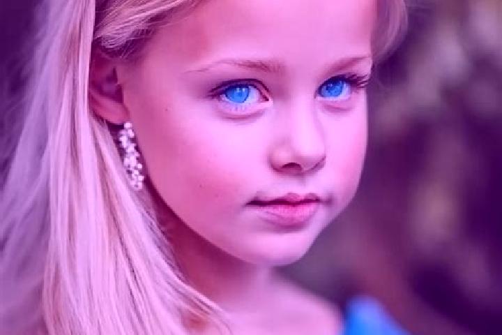 Ariana, 26, a blonde blue-eyed caucasian companion based in Pappadhatai. Offering Striptease, Fetish, Tantra. Available for incall and outcall, overnight boo...