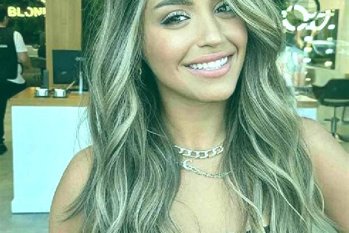 Ariana, 26, a dark blonde dark-eyed caribbean companion based in Klatovy. Offering CIM, A-Level, OWO. Available for incall and outcall, day and evening dates.