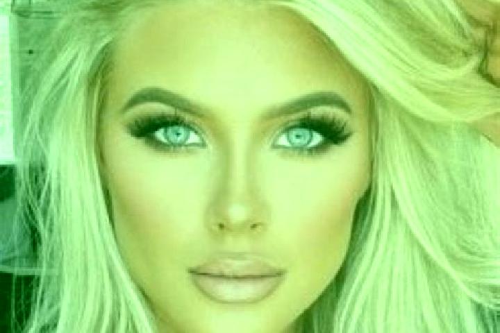 Ariana, 26, a platinum blonde hazel-eyed mixed companion based in Kayisli. Offering GFE, Domination, Roleplay, Erotic Massage, Girlfriend Experience. Availab...