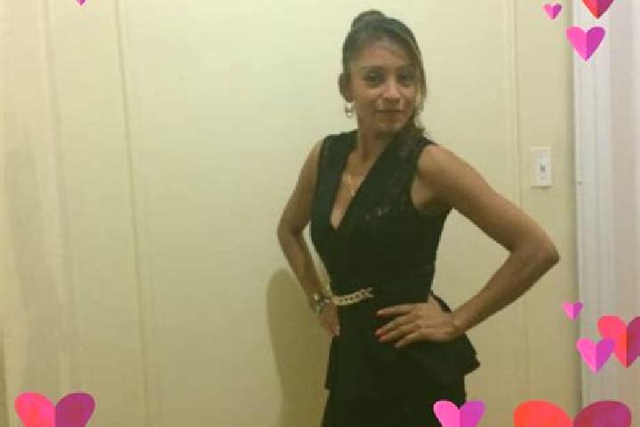 Ariana, 26 — Escort in Garcia, Spain