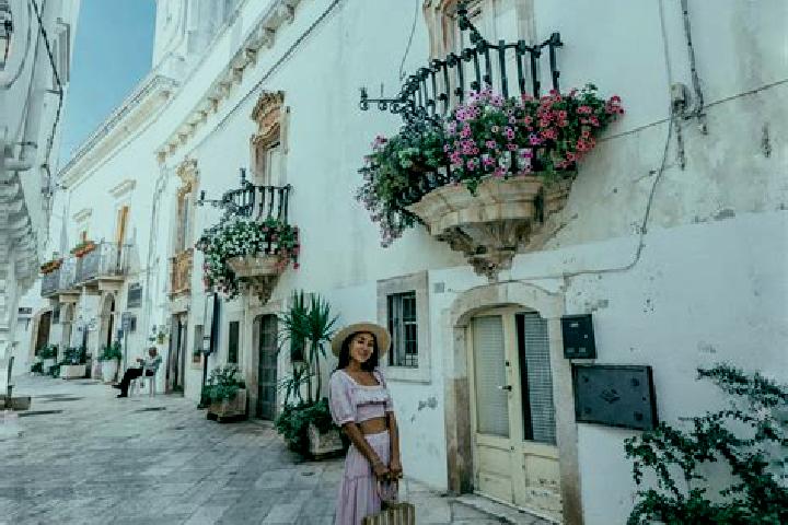 Ariana, 26 — Escort in Locorotondo, Italy