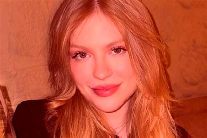 Ariana, 26 — Escort in Tuparendi, Brazil