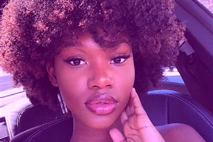 Ariana, 27, a black dark-eyed ebony companion based in Sifangxi. Offering GFE, Duos, Roleplay. Available for incall and outcall, day and evening dates.
