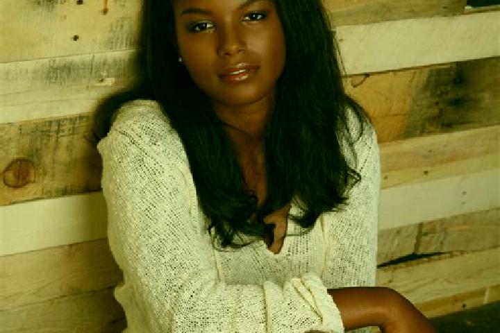 Ariana, 27, a blonde dark-eyed ebony companion based in Morales. Offering Travel Companion, 69, A-Level, Party Girl. Available for incall and outcall, overni...