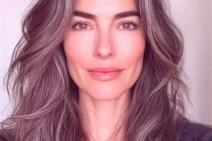 Ariana, 27, a brunette grey-eyed mixed companion based in Tolosita. Offering Roleplay, Couples, Duos. Available for incall and outcall, overnight bookings av...