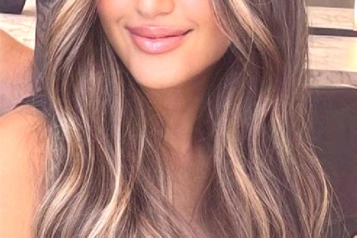 Ariana, 27, a dark blonde dark-eyed european companion based in El Mollejon. Offering Overnight, Erotic Massage, Girlfriend Experience. Available for incall ...