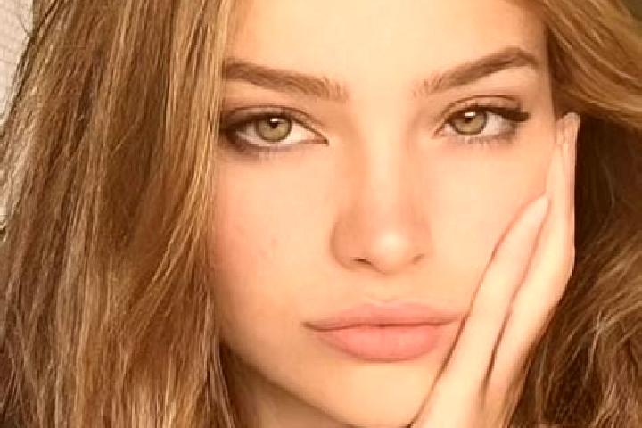 Ariana, 27, a red hazel-eyed slavic companion based in Xilita. Offering Massage, GFE, 69, Deep French Kissing. Available for incall and outcall, overnight bo...