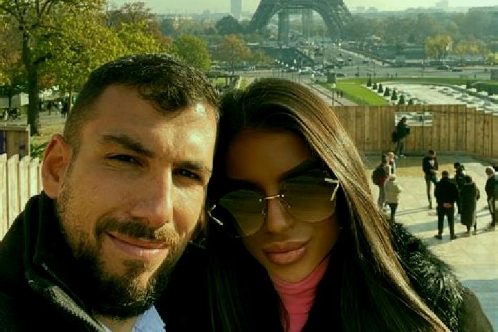 Ariana, 27 — Escort in Dumitrita, Romania