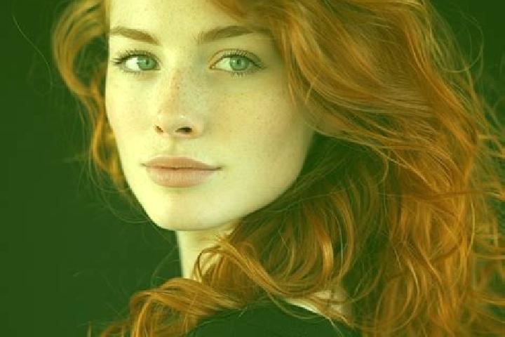 Ariana, 28, a auburn dark-eyed european companion based in Villa Trinidad. Offering Party Girl, Erotic Massage, Deep French Kissing, Dinner Date. Available f...