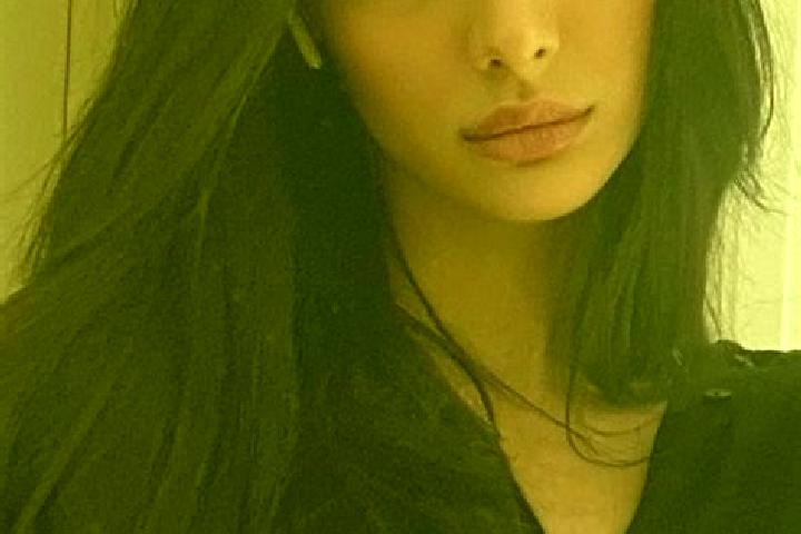 Ariana, 28, a black dark-eyed middle eastern companion based in Gruenkraut. Offering Deep French Kissing, Girlfriend Experience, Party Girl, Roleplay. Availa...