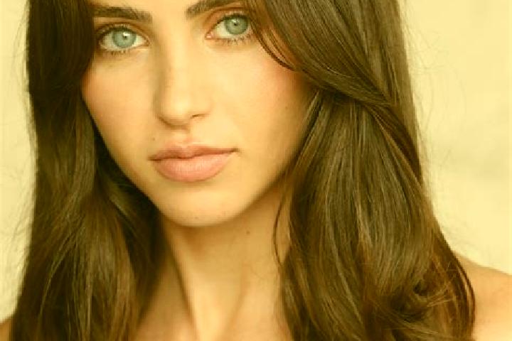 Ariana, 28, a brunette brown-eyed middle eastern companion based in Rouville. Offering 69, Dinner Date, Girlfriend Experience, Roleplay, Erotic Massage. Avai...