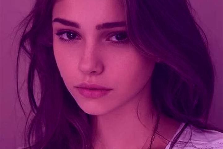 Ariana, 28, a chestnut hazel-eyed slavic companion based in Valdemaluque. Offering Couples, Travel Companion, BDSM, CIM, Roleplay. Available for incall and o...