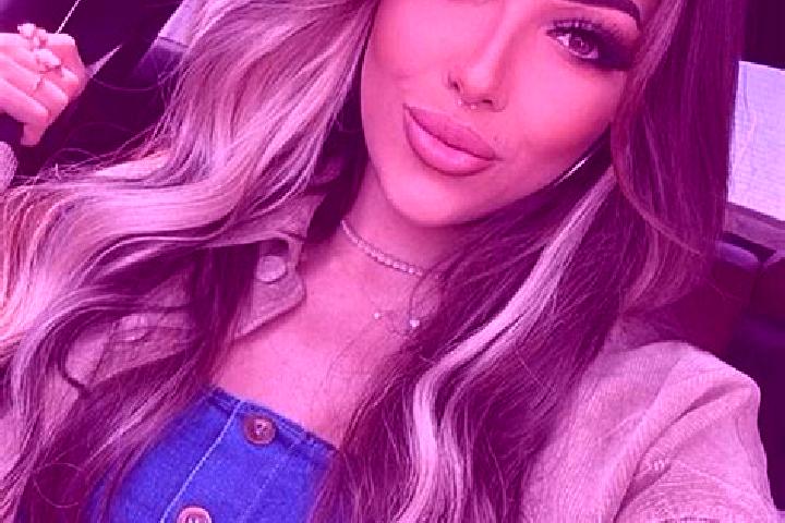 Ariana, 28, a dark blonde brown-eyed ebony companion based in Villemur-sur-Tarn. Offering Tantra, OWO, Couples. Available for incall and outcall, overnight b...