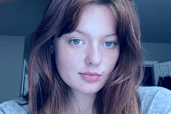 Ariana, 28, a red green-eyed caucasian companion based in Downsview-Roding-CFB. Offering A-Level, 69, Overnight. Available for incall and outcall, day and ev...