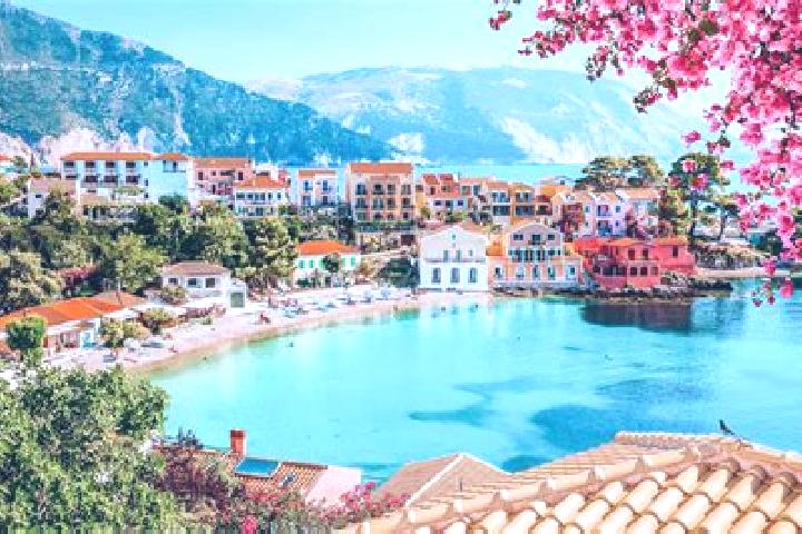 Ariana, 28 — Escort in Diava, Greece