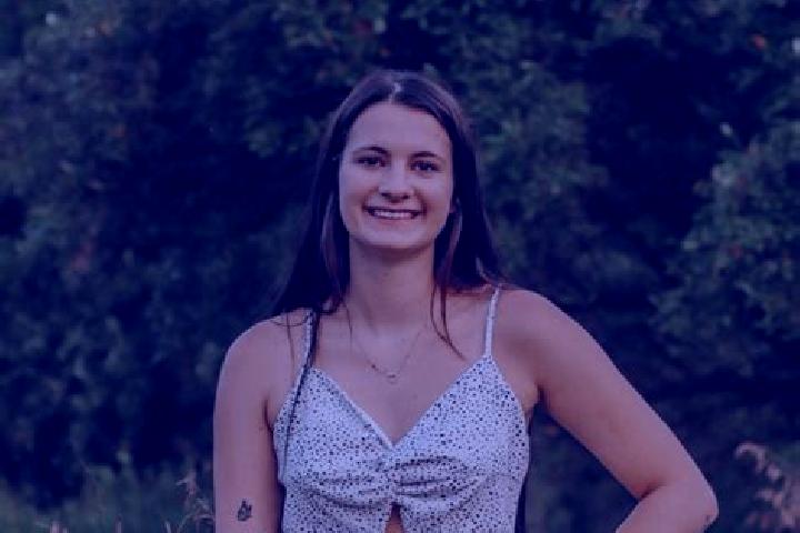 Ariana, 28 — Escort in Enola, United States
