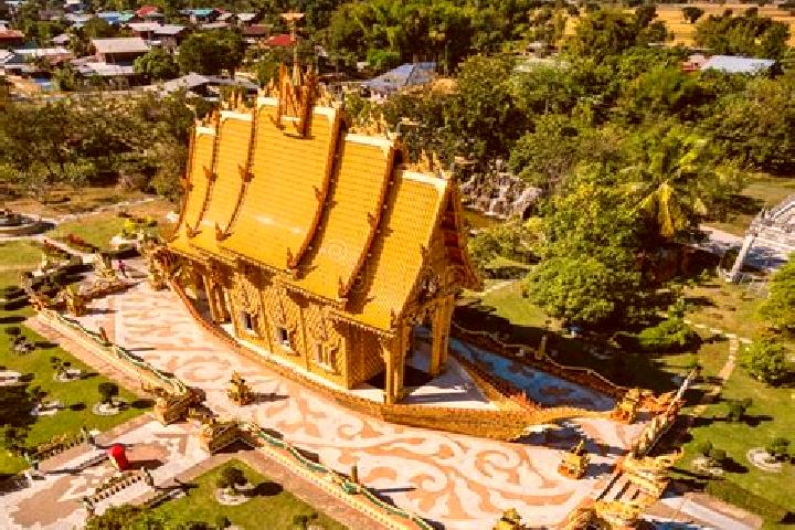 Ariana, 28 — Escort in Phanom Sarakham, Thailand