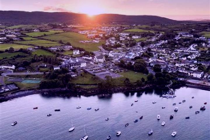 Ariana, 28 — Escort in Schull, Ireland