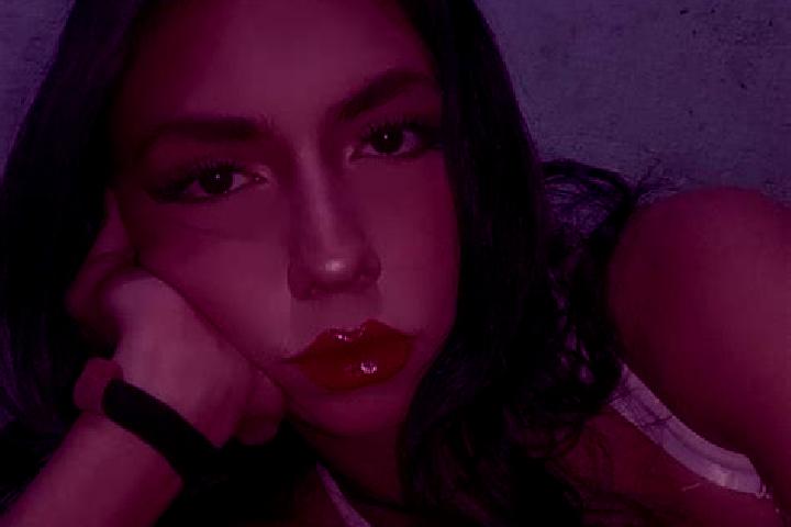 Ariana, 28 — Escort in Solorzano, Spain