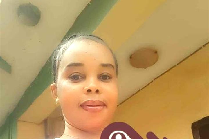 Ariana, 28 — Escort in Utu Etim Ekpo, Nigeria