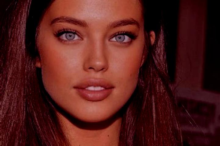 Ariana, 29, a chestnut green-eyed caribbean companion based in Masiera. Offering Overnight, A-Level, Dinner Date. Available for incall and outcall, overnight...
