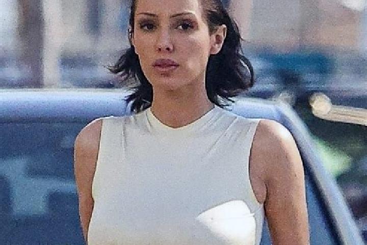 Ariana, 29 — Escort in Ianca, Romania