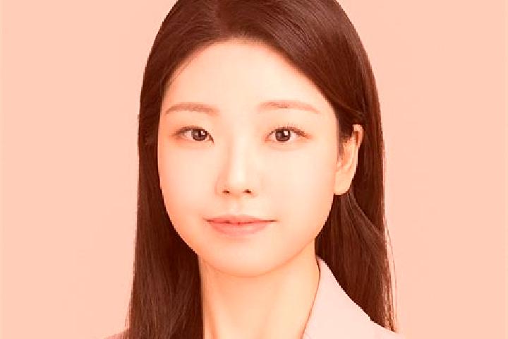 Ariana, 29 — Escort in Miryang, South Korea