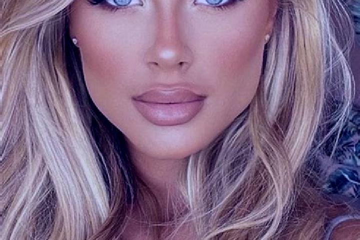 Ariana, 30, a blonde hazel-eyed latina companion based in Guantao. Offering A-Level, Couples, Massage, BDSM. Available for incall and outcall, day and evenin...