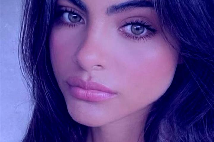Ariana, 30, a brunette green-eyed asian companion based in Dam Dam. Offering Massage, Girlfriend Experience, Tantra, Travel Companion. Available for incall a...