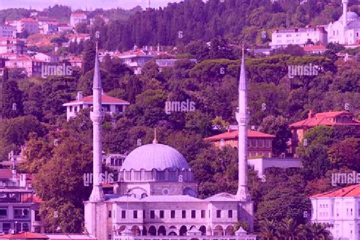 Ariana, 30 — Escort in Beylerbeyi, Turkey