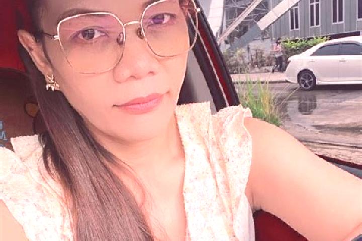 Ariana, 30 — Escort in Leuzigen, Switzerland