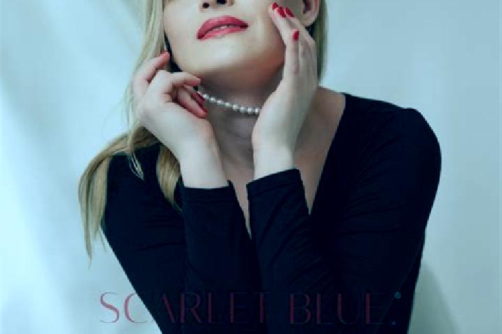 Ariana, 30 — Escort in Semenovka, Russia