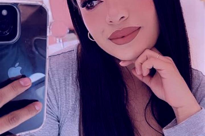 Ariana, 30 — Escort in Senguio, Mexico
