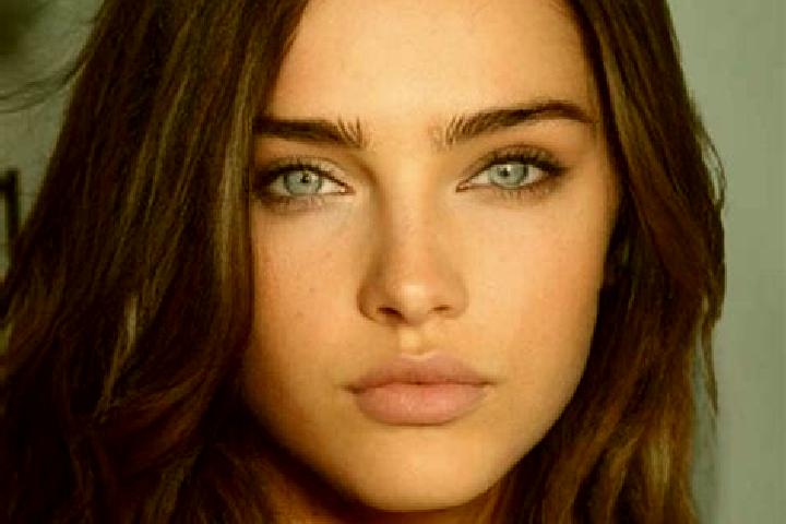 Ariana, 31, a brunette green-eyed caribbean companion based in Sidi Bou Rouis. Offering Couples, CIM, 69, Girlfriend Experience, Massage. Available for incal...