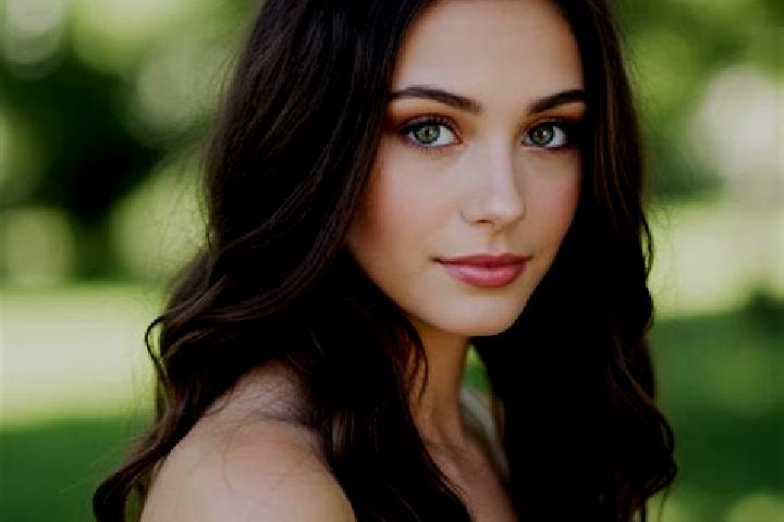 Ariana, 31, a brunette hazel-eyed caucasian companion based in Retterath. Offering Party Girl, Overnight, GFE. Available for incall and outcall, day and even...