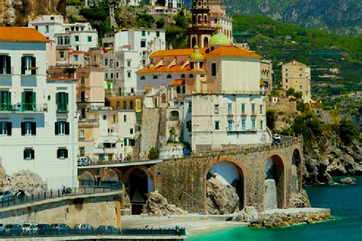 Ariana, 31 — Escort in Era, Italy