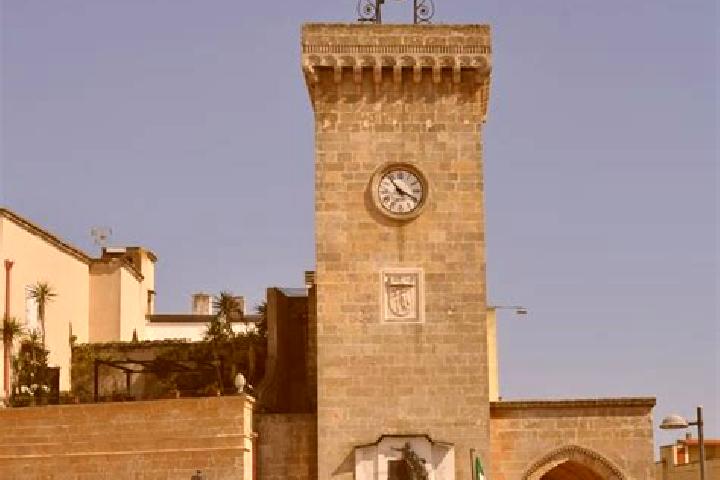 Ariana, 31 — Escort in Uggiano la Chiesa, Italy