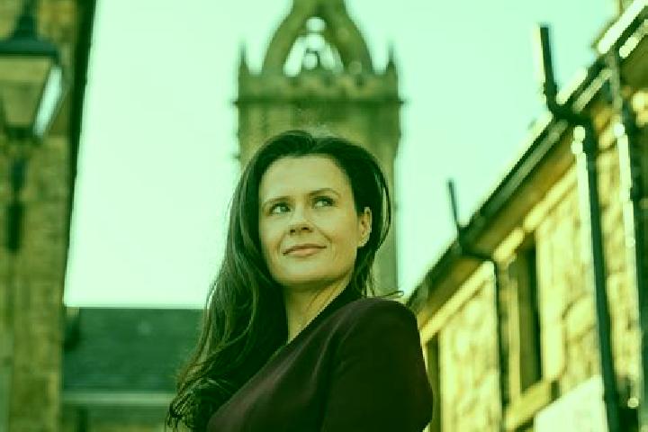 Ariana, 31 — Escort in West Kilbride, United Kingdom
