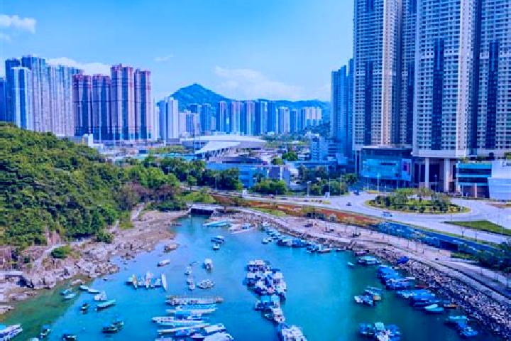 Ariana, 32, a chestnut grey-eyed european companion based in Tseung Kwan O. Offering GFE, Dinner Date, OWO. Available for incall and outcall, overnight booki...