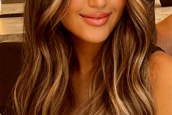 Ariana, 32, a dark blonde brown-eyed ebony companion based in Estrees-Saint-Denis. Offering OWO, Fetish, GFE, Striptease, Girlfriend Experience. Available fo...