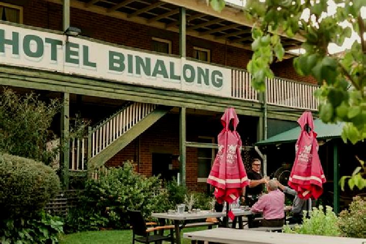 Ariana, 32 — Escort in Binalong, Australia