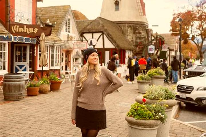 Ariana, 32 — Escort in Solvang, United States