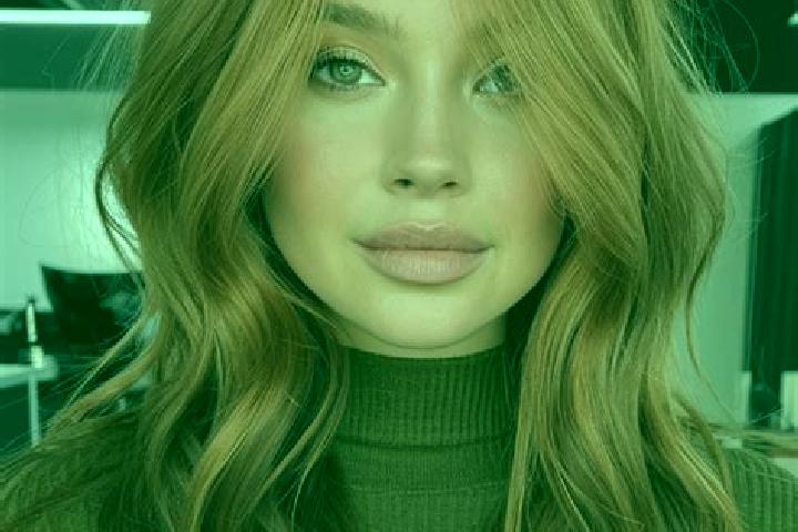 Ariana, 33, a auburn grey-eyed middle eastern companion based in Tyeserila. Offering Girlfriend Experience, OWO, Travel Companion, Duos. Available for incall...