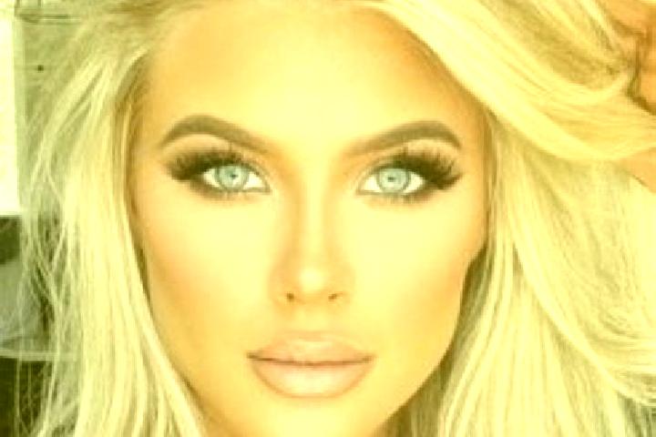 Ariana, 33, a platinum blonde amber-eyed mediterranean companion based in Pudusseri. Offering Fetish, Roleplay, A-Level, OWO. Available for incall and outcal...