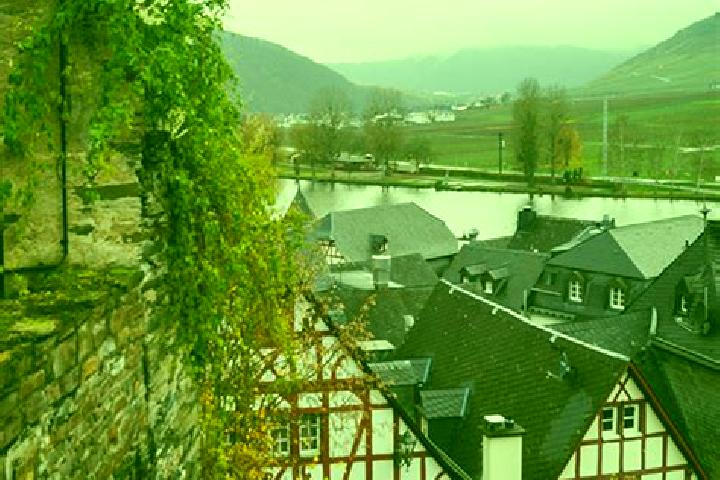 Ariana, 33 — Escort in Beilstein, Germany