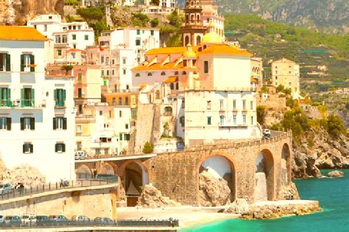 Ariana, 33 — Escort in Piea, Italy