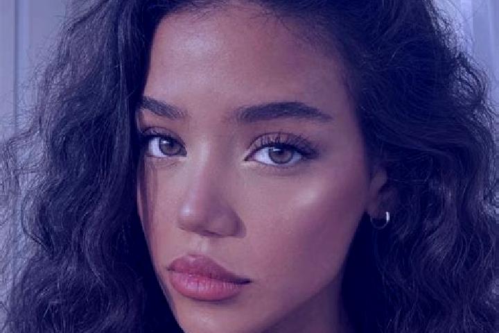 Ariana, 34, a black brown-eyed middle eastern companion based in Tan An. Offering OWO, GFE, Dinner Date. Available for incall and outcall, day and evening da...