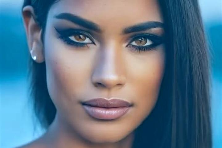 Ariana, 34, a black dark-eyed latina companion based in Francisco Primo Verdad. Offering Deep French Kissing, Party Girl, Fetish. Available for incall and ou...